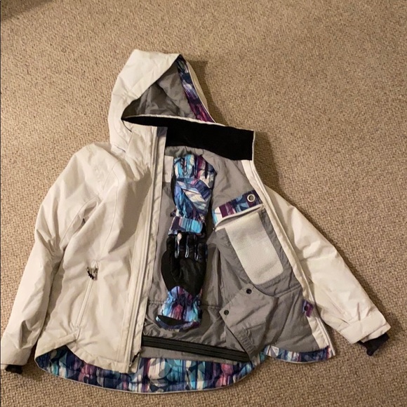Obermeyer❄️white ski jacket w/matching gloves